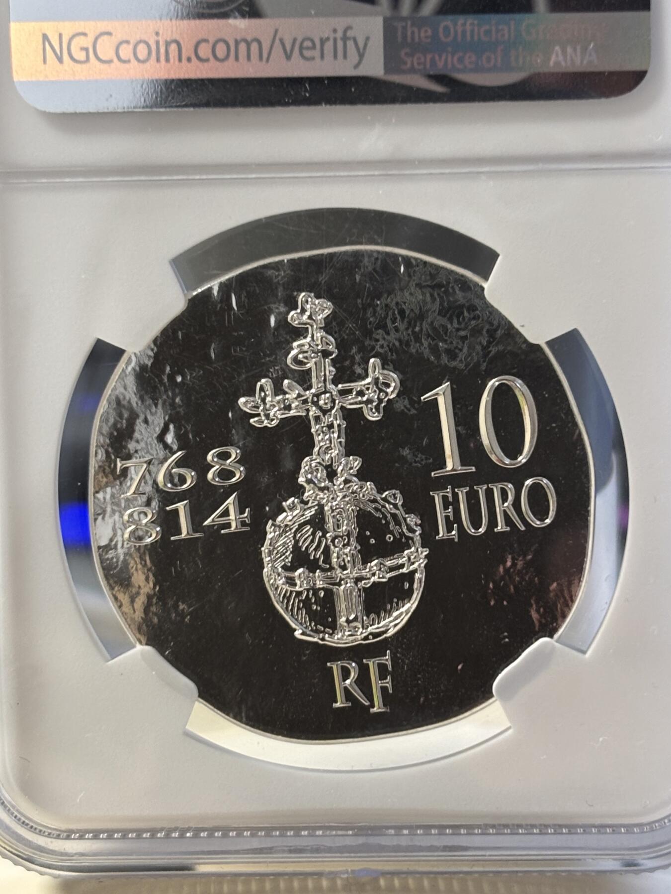 第182期拍卖 获奖法国2011年君王系列查理曼大帝仿古纪念银币NGC-PF68原盒证书，900银，发行20000枚，2011年世界硬币大奖-最佳克郎币