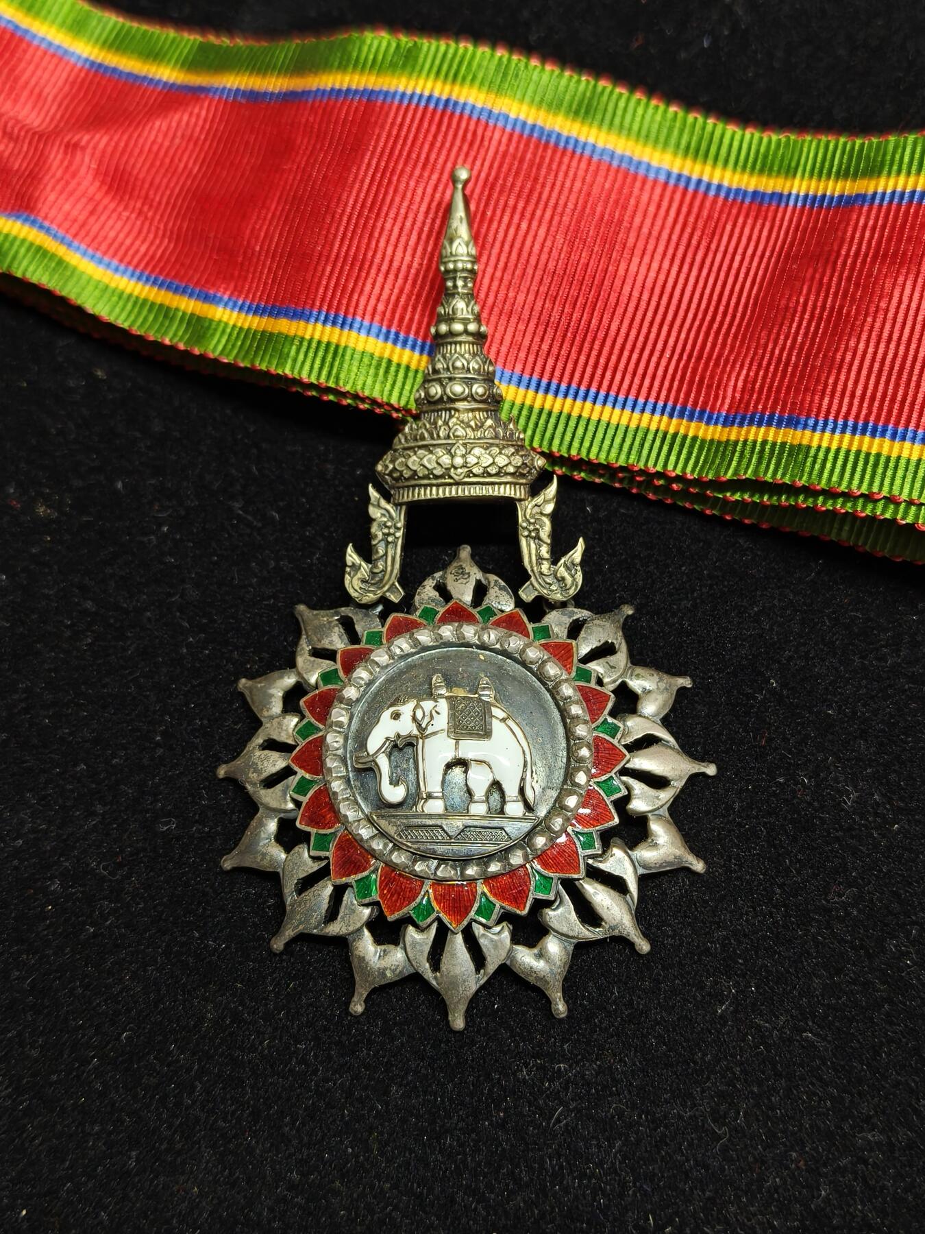 铭记历史 勿忘国耻 抗战胜利80周年精品专场 第二场  泰国 早期少见版本指挥官级白象勋章