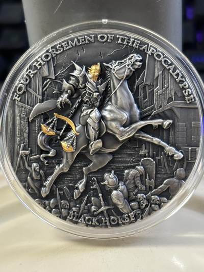 第182期拍卖 - 纽埃2020年天启黑马骑士镀金纪念2盎司银币无盒证书，999纯银，发行量500