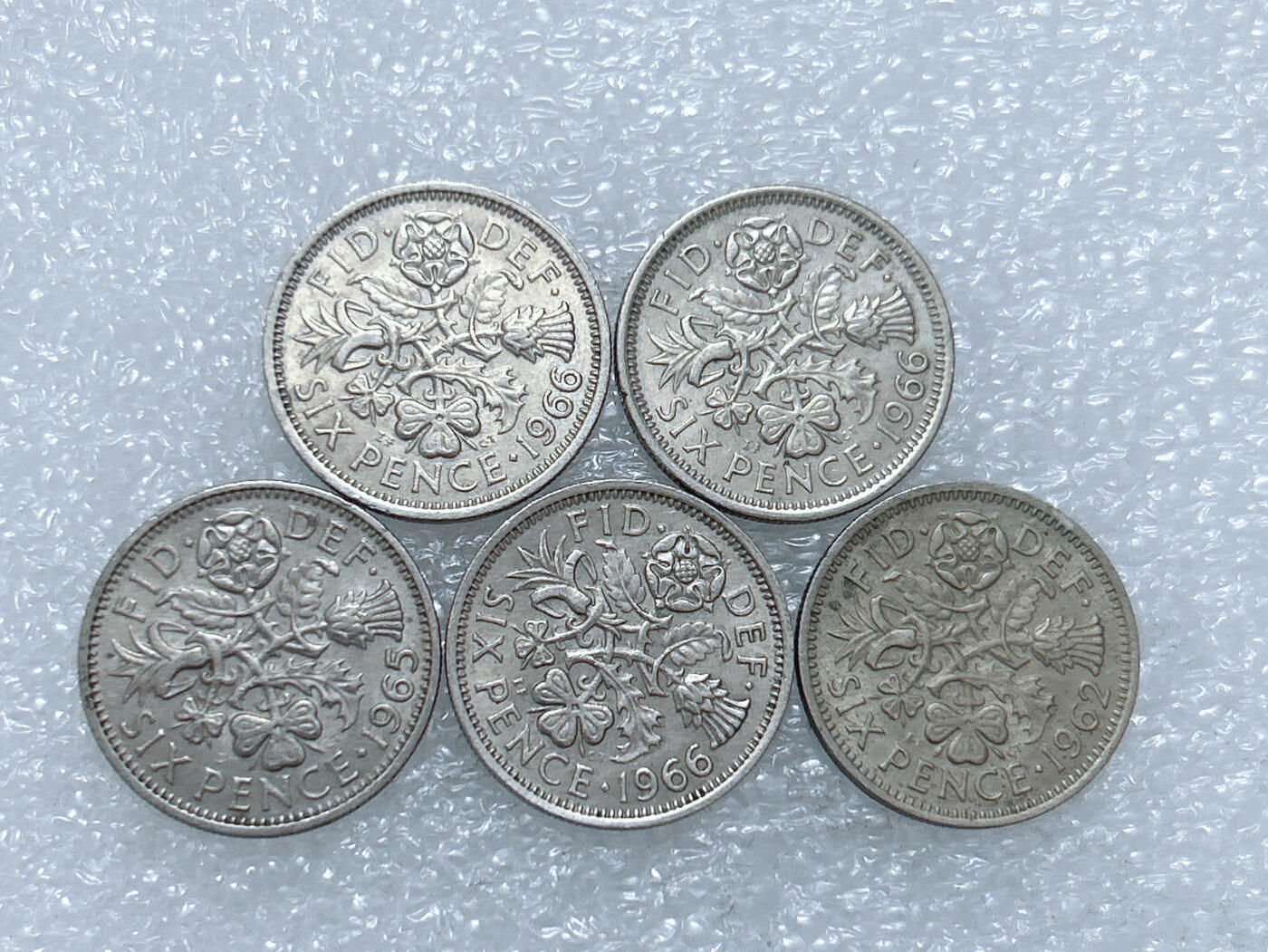 第一海外回流一元起拍收藏 散集专场  第270期 英国60年代6便士硬币 5枚 带光品