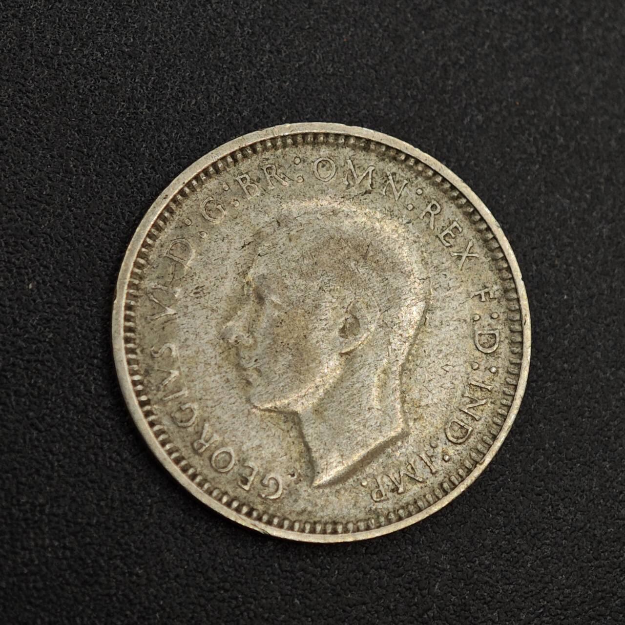 【淘币小摊】实时拍第八百零二拍   散币场   满百包邮可预留二周 每周一统一发货   澳大利亚1948年乔治六世3便士银币