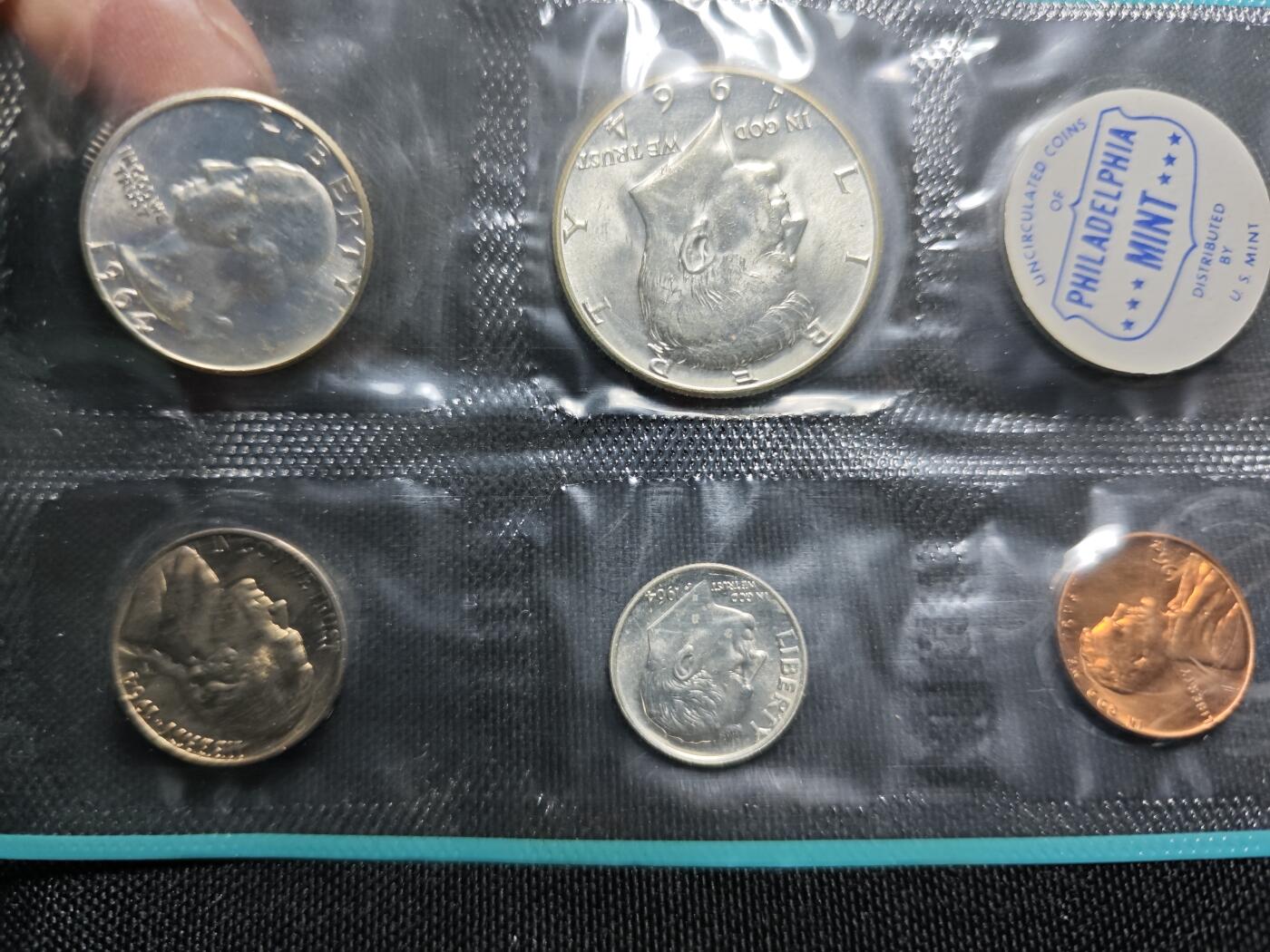 KK钱币收藏小铺 （套币 好品/批量散币 银币）专场  2月预留时间 周末发货  1964美国官方清年套币 含3枚高银银币！