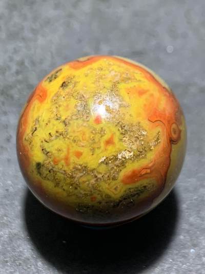 精美高玉化天眼纹冰飘原皮草花纹战国红玛瑙圆珠一个 - 精美高玉化天眼纹冰飘原皮草花纹战国红玛瑙圆珠一个