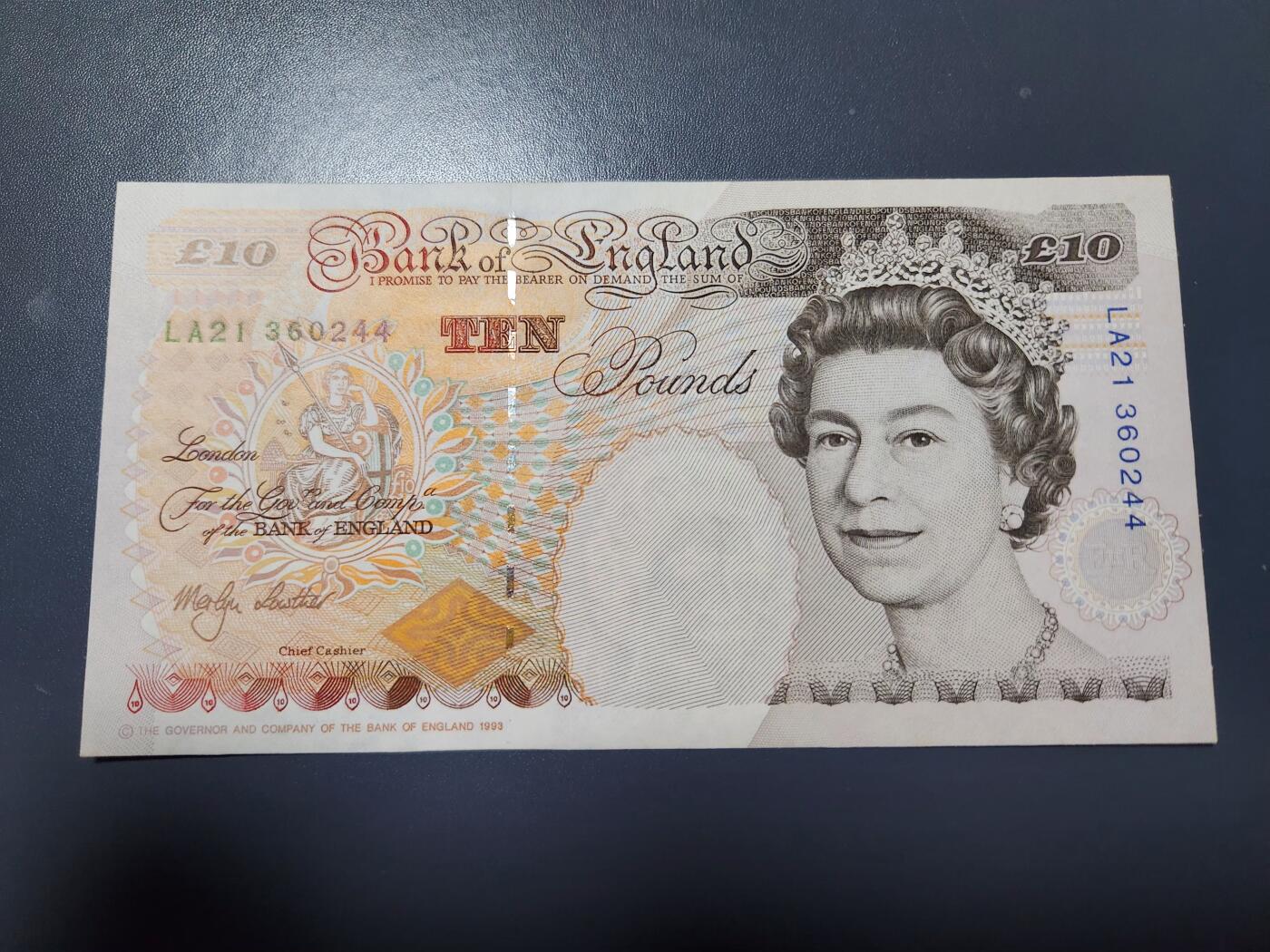 11月22号晚上8点 外国纸币自动截拍第62场 英国10镑 稀少签名版 近新