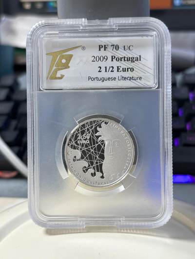 第182期拍卖 - 葡萄牙2009年 欧洲之星系列2.5欧精制银币 TQG PF70UC-925银 12克 发行量：约1万枚