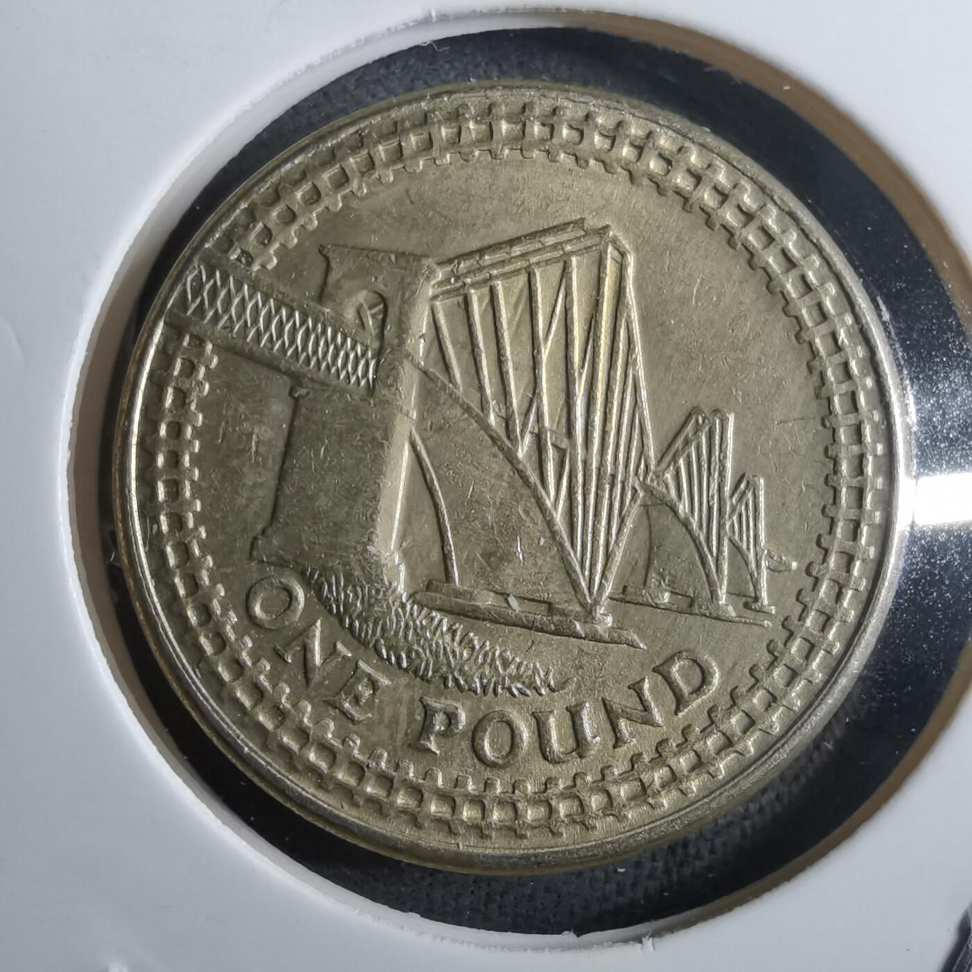 沼泽如烟--第910场 英国2004年一磅