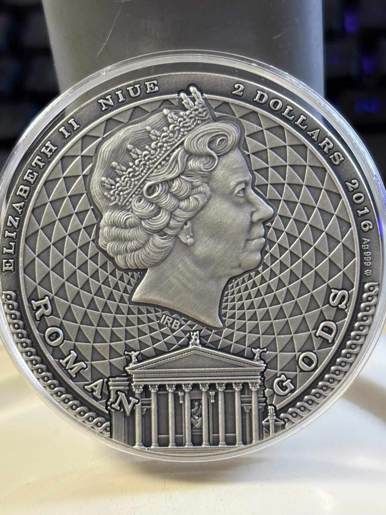 第182期拍卖 纽埃2016年罗马诸神朱庇特2盎司仿古纪念银币，2盎司，999银，发行500枚