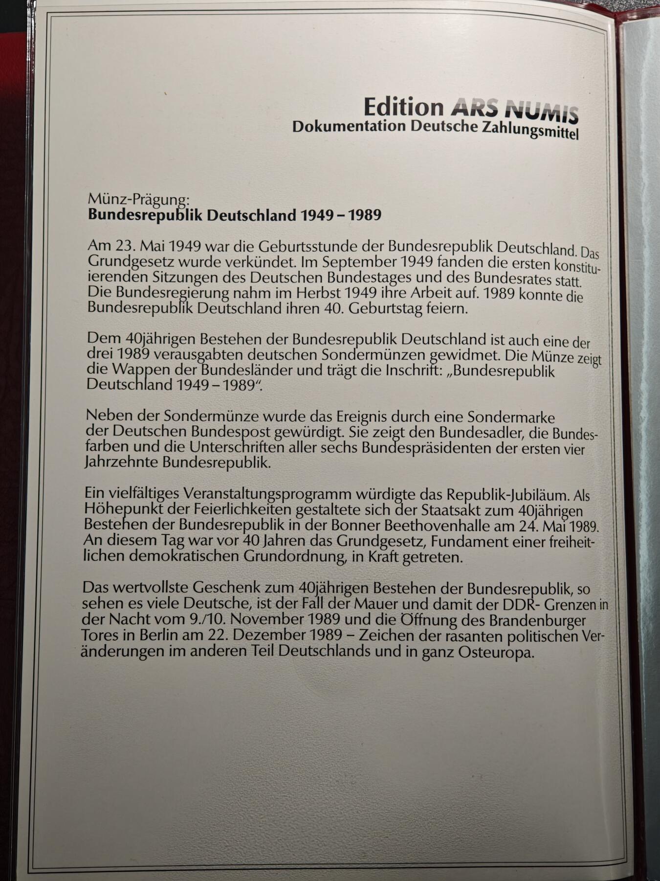 【德藏】世界币章拍卖第154期（拍品征集中~欢迎藏友联系） 1989年 德意志联邦成立40周年钱币铸造档案样币纪念册 带设计师亲笔签名
