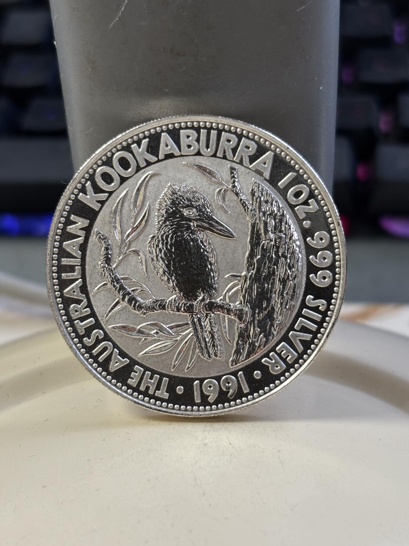 第182期拍卖 澳大利亚1991年翠鸟系列1盎司纪念银币带盒，999银