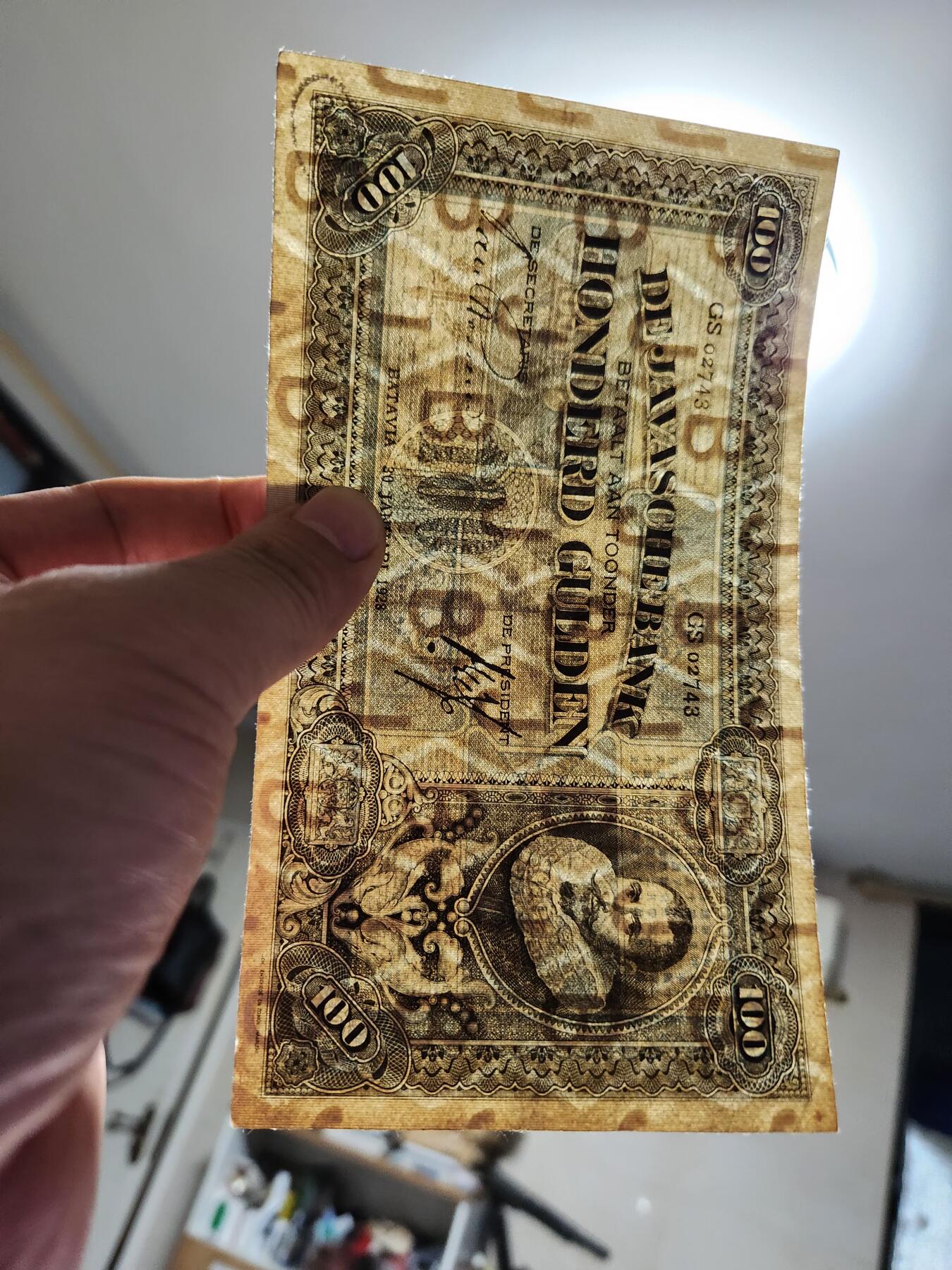 11月23号晚上8点 外国纸币自动截拍第63场 荷属东印度100原票极美品