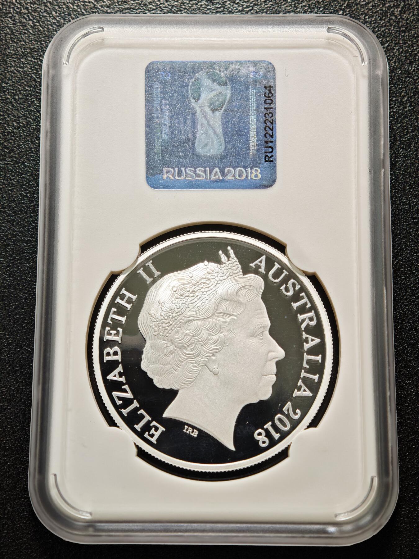 【德藏】世界币章拍卖第154期（拍品征集中~欢迎藏友联系） 2枚一组 2018年 澳大利亚俄罗斯世界杯1元纪念银币 封装版 1盎司 999银