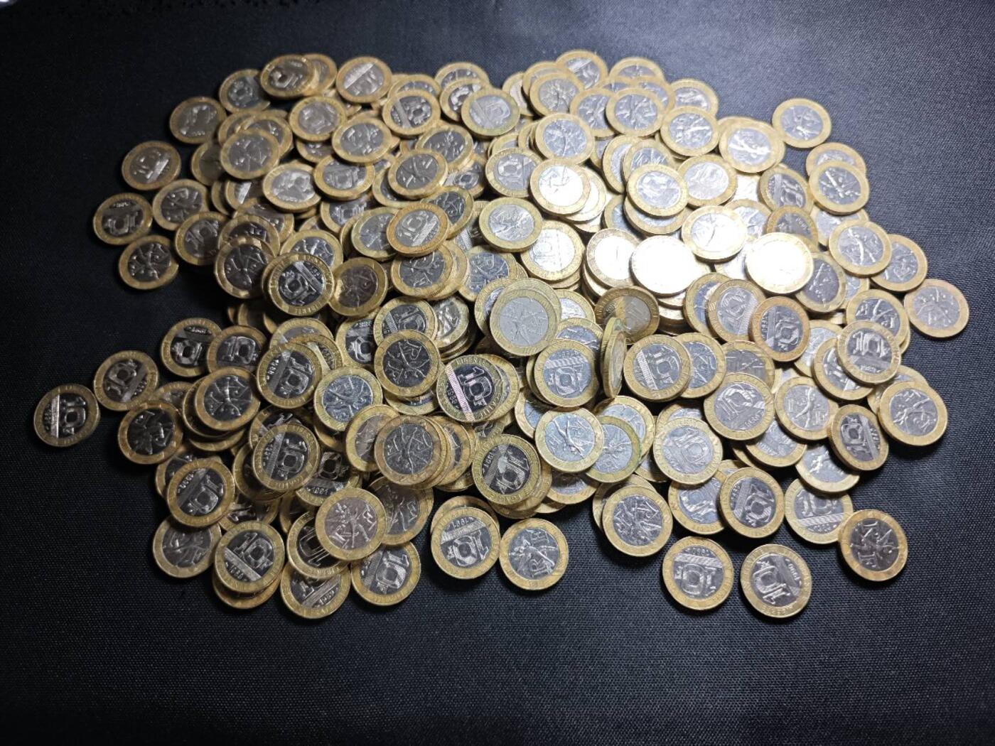 KK钱币收藏小铺 （套币 好品/批量散币 银币）专场  2月预留时间 周末发货  法国10法郎各种年份 双色币一组347枚