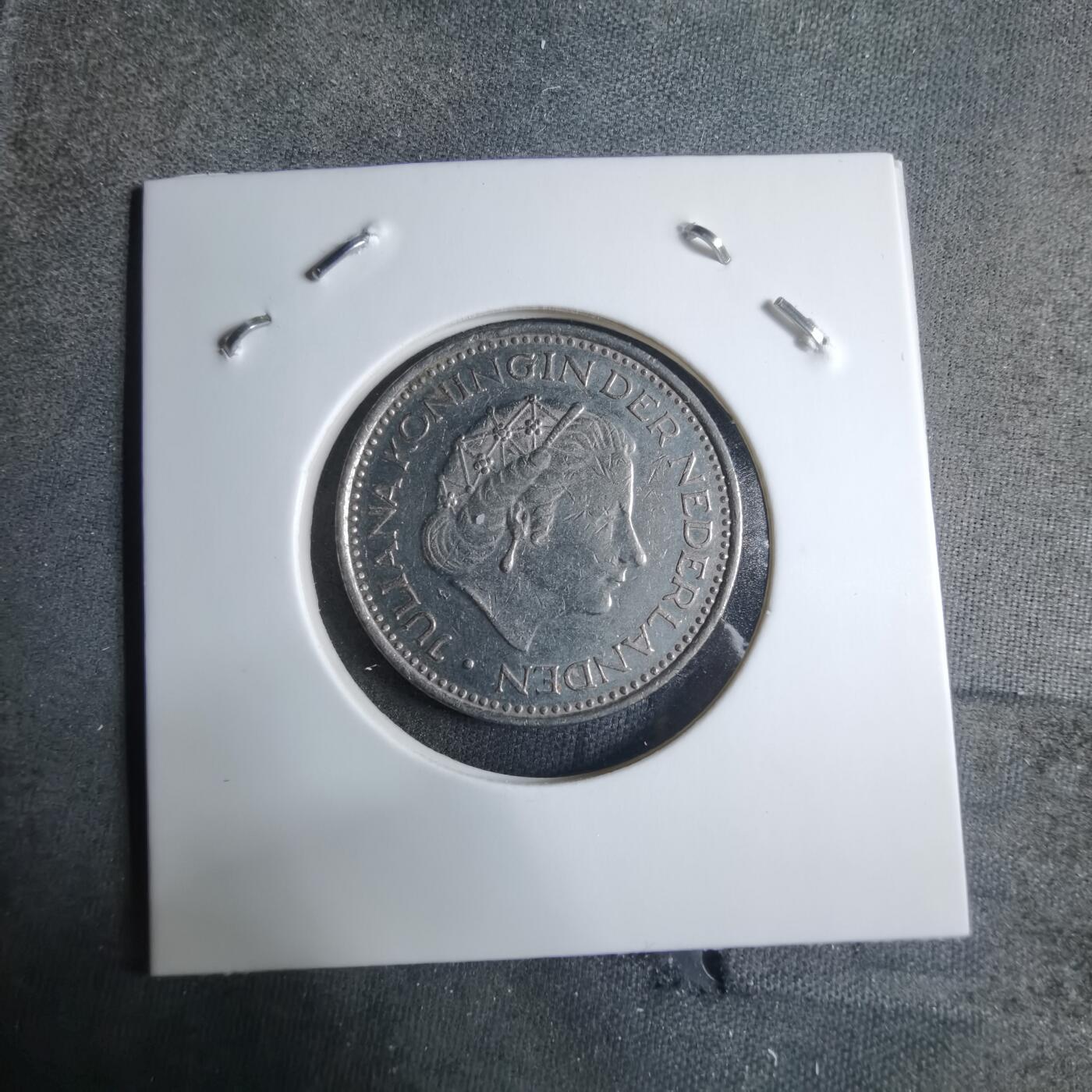 沼泽如烟--第909场 荷兰1979年1盾