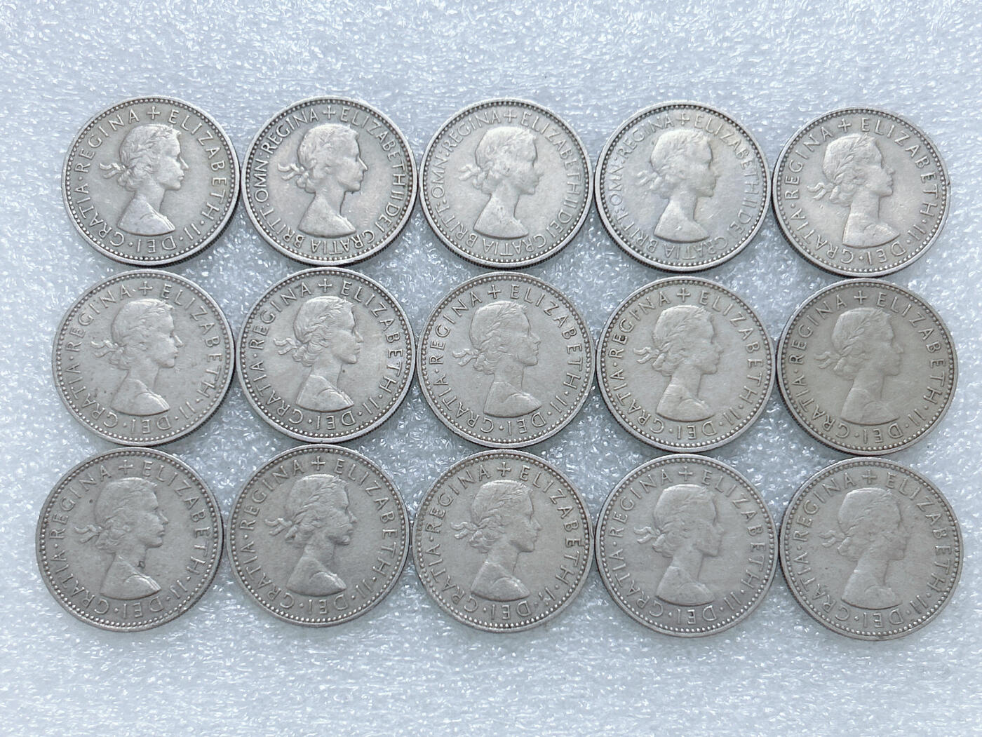 第一海外回流一元起拍收藏 散集专场  第270期 英国站狮版1先令硬币 15枚