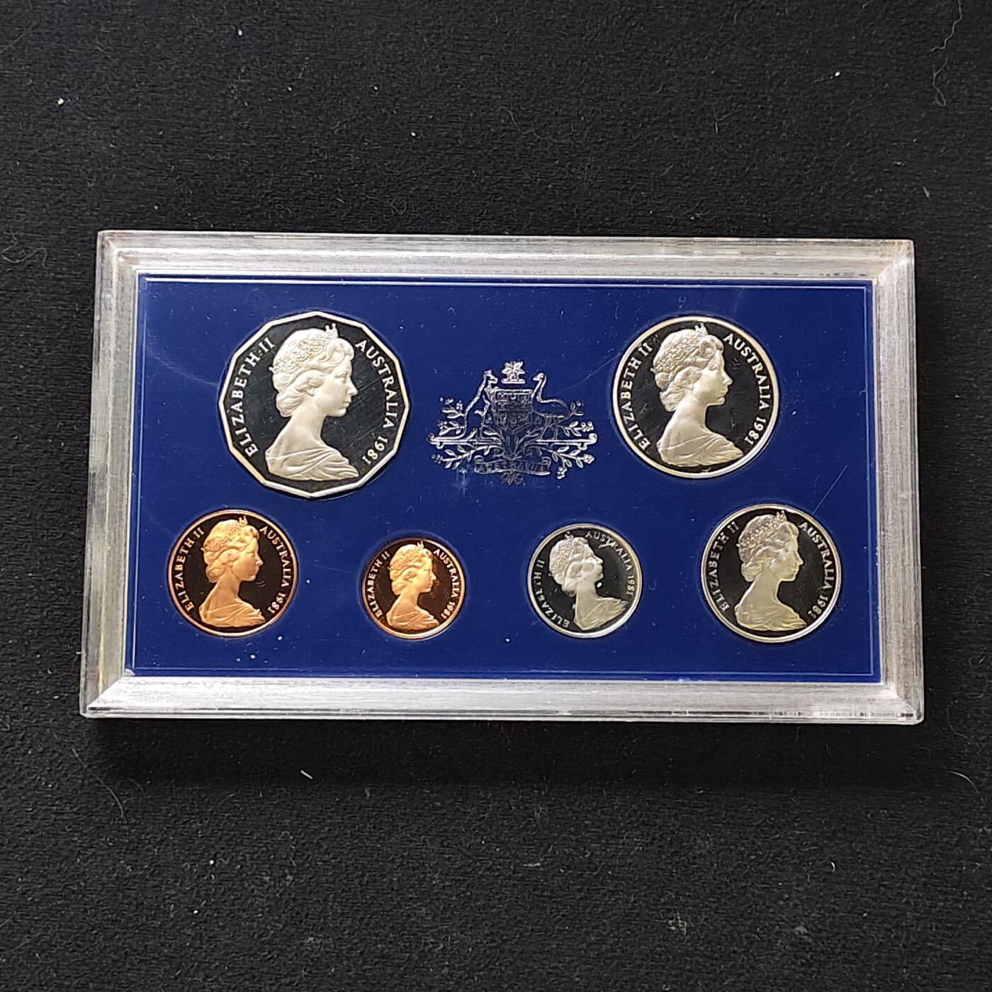 【全场包邮】纯粹捡漏拍479场（免费代拍第16场） 澳大利亚1981年官方封装精制套币