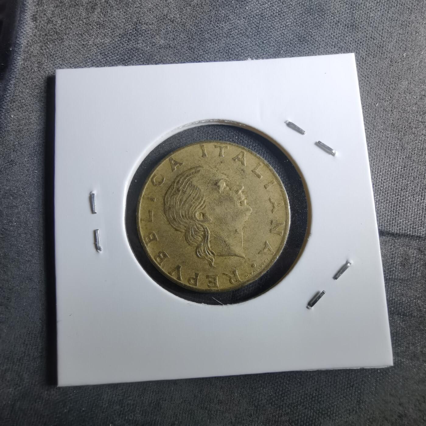 沼泽如烟--第910场 意大利1993年200里拉