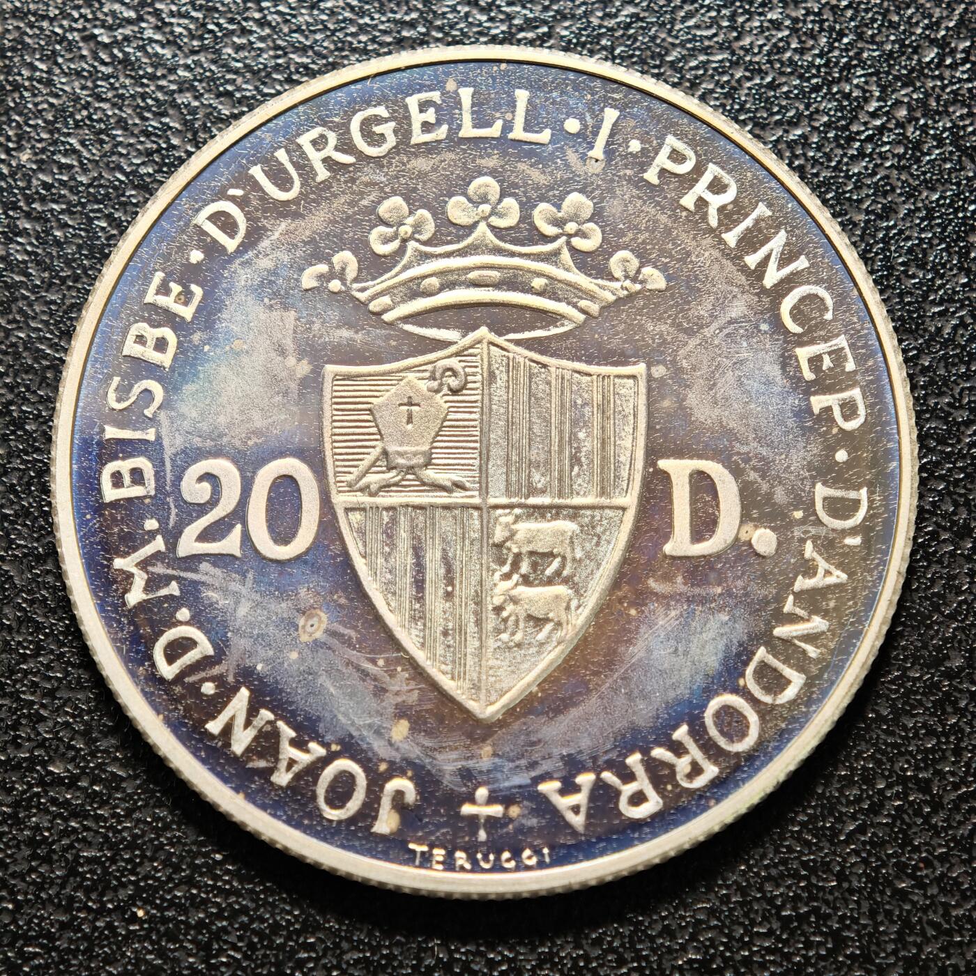 【德藏】世界币章拍卖第154期（拍品征集中~欢迎藏友联系） 2枚一组 1984年 安道尔野生动物20第纳尔纪念银币 及 2005年 德国世界杯10欧元纪念银币 直径约：32.3mm/10E，34.9mm/20D；重约：18.1g/10E，16.1g/20D