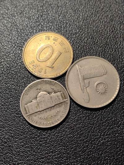 靖甫拍卖第十一场 - 铜镍币三枚