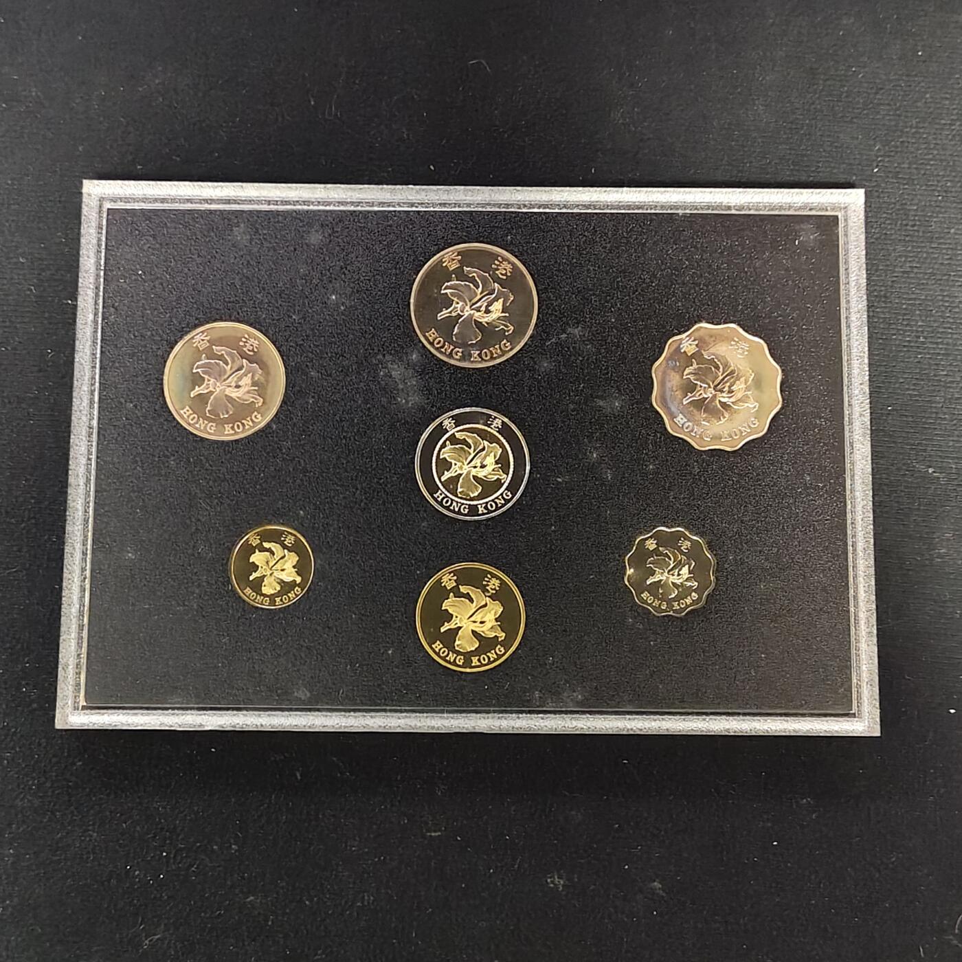 【全场包邮】纯粹捡漏拍479场（免费代拍第16场） 香港1997年回归纪念版官方精制套币-盒证全