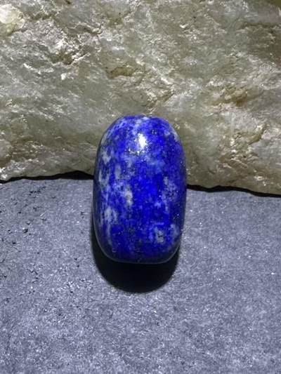 精美阿富汗老矿青金石小桶珠一颗，。 - 精美阿富汗老矿青金石小桶珠一颗，。