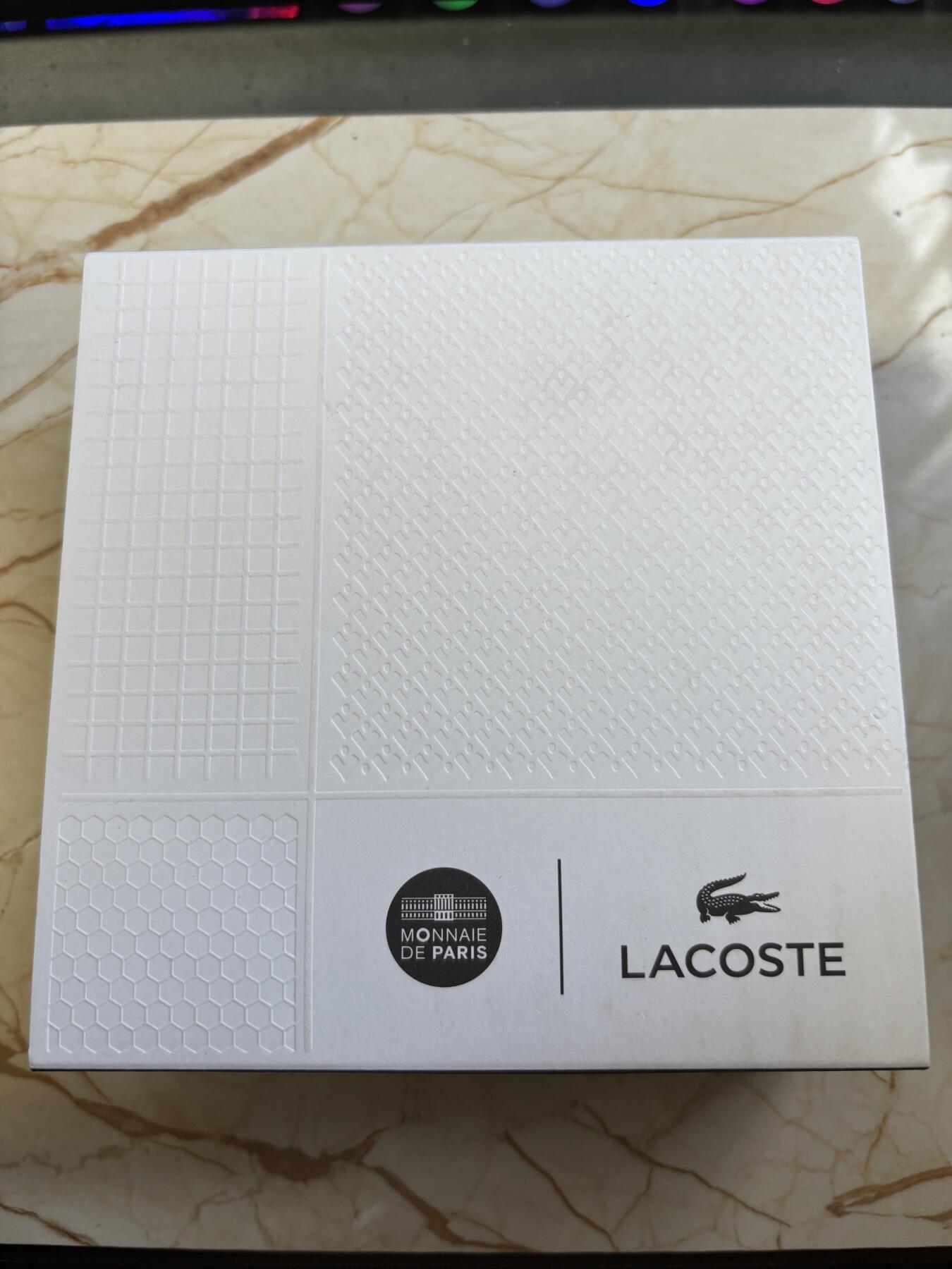 第182期拍卖 法国2023年瑰宝系列鳄鱼网球拍异形纪念银币，999银，发行6000枚，14.6克