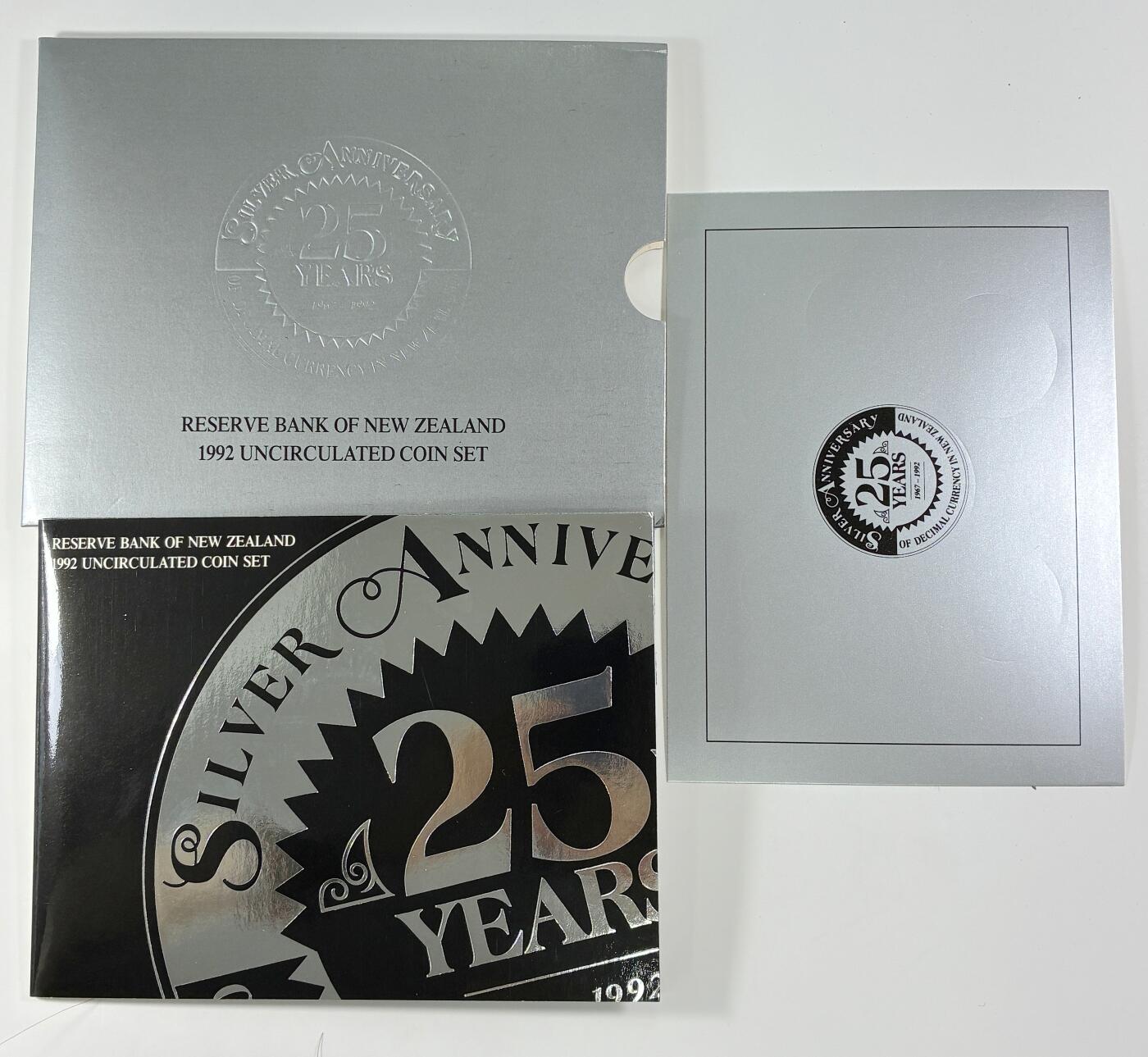 【雨安】【直播拍卖】【世界币章115期-裸币】2025-11-21 周五 19:30 保真