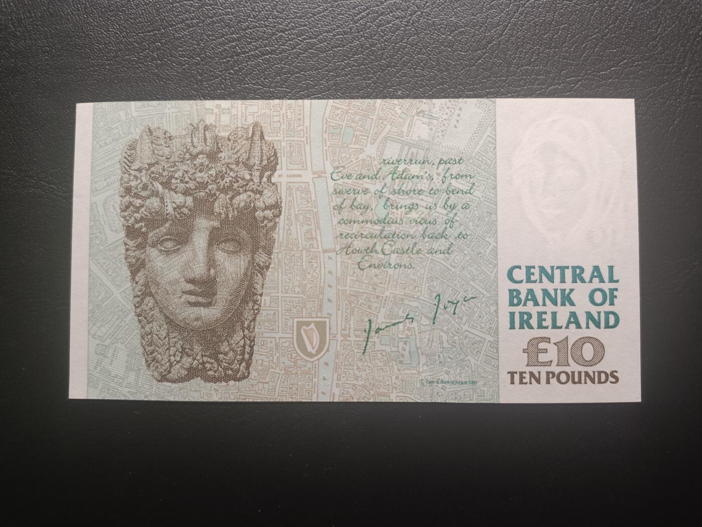 2025十一月第五期，总第203期 【地】爱尔兰1995年10镑UNC微潮，作家乔伊斯和凯尔特石雕