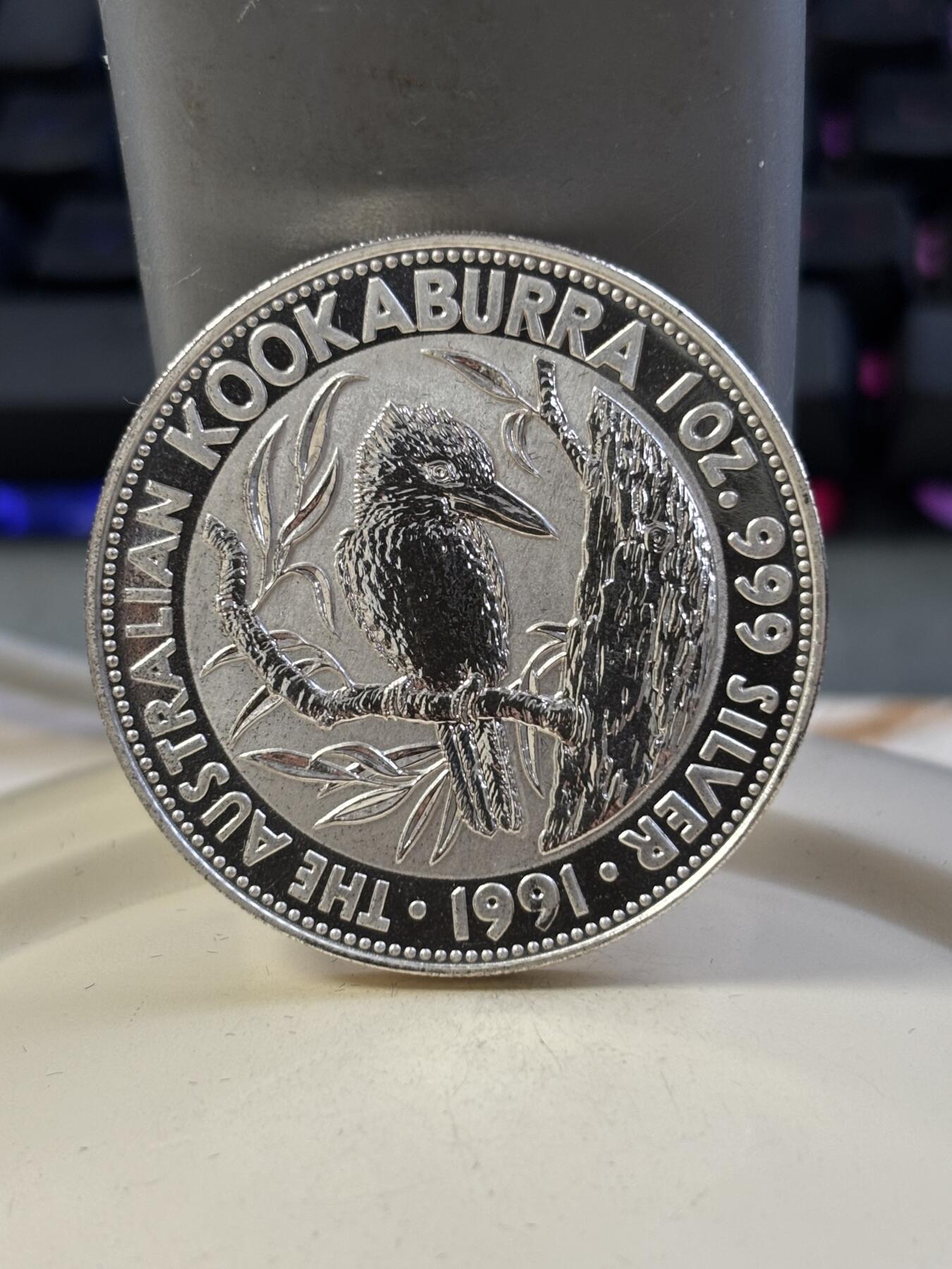 第182期拍卖 澳大利亚1991年翠鸟系列1盎司纪念银币带盒，999银