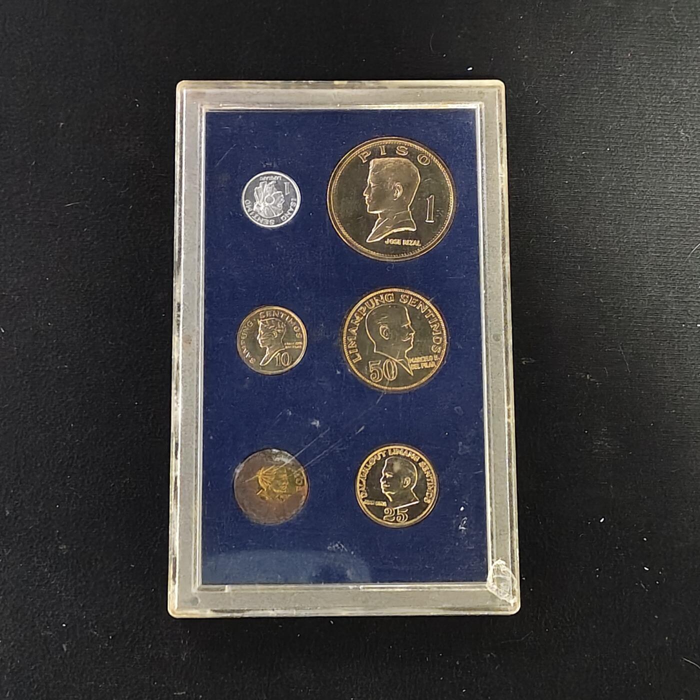 【全场包邮】纯粹捡漏拍479场（免费代拍第16场） 菲律宾1973年官方精制套币-盒证全