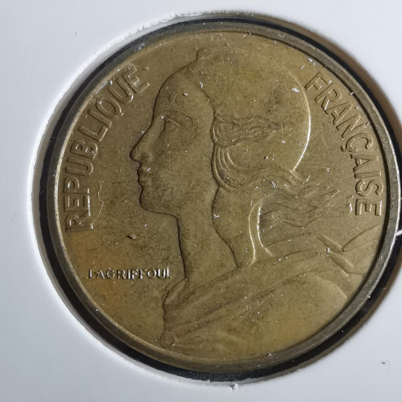 沼泽如烟--第910场 法国1963年50分 少见面值