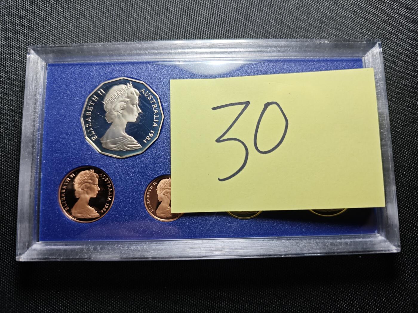 KK钱币收藏小铺 （套币 好品/批量散币 银币）专场  2月预留时间 周末发货  1984澳大利亚清年精制币一套