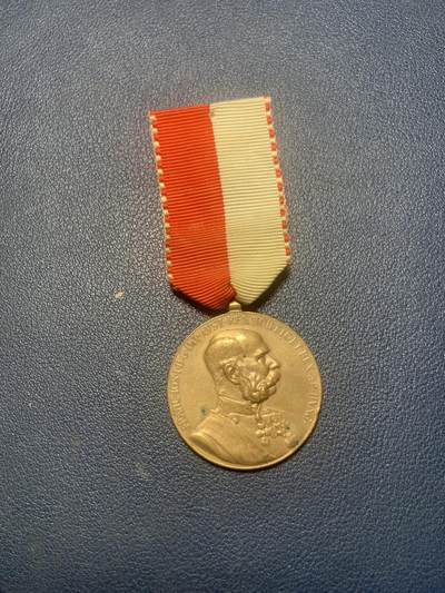 11月23日一战德章小拍场 - 奥匈帝国弗朗茨约瑟夫登基50周年奖章，精铜制