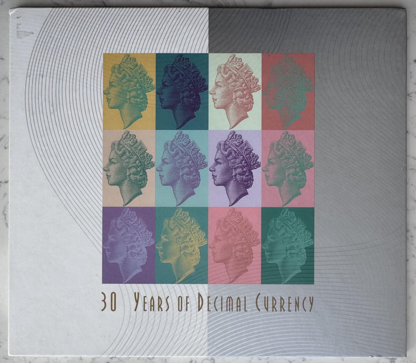 2025第25场（总第225期）：精品测试钞、纪念钞、塑料钞、连体钞综合场 黑字版/QE女王冠 澳大利亚“货币十进制30周年”5元塑料纪念钞册装UNC（第1067号）