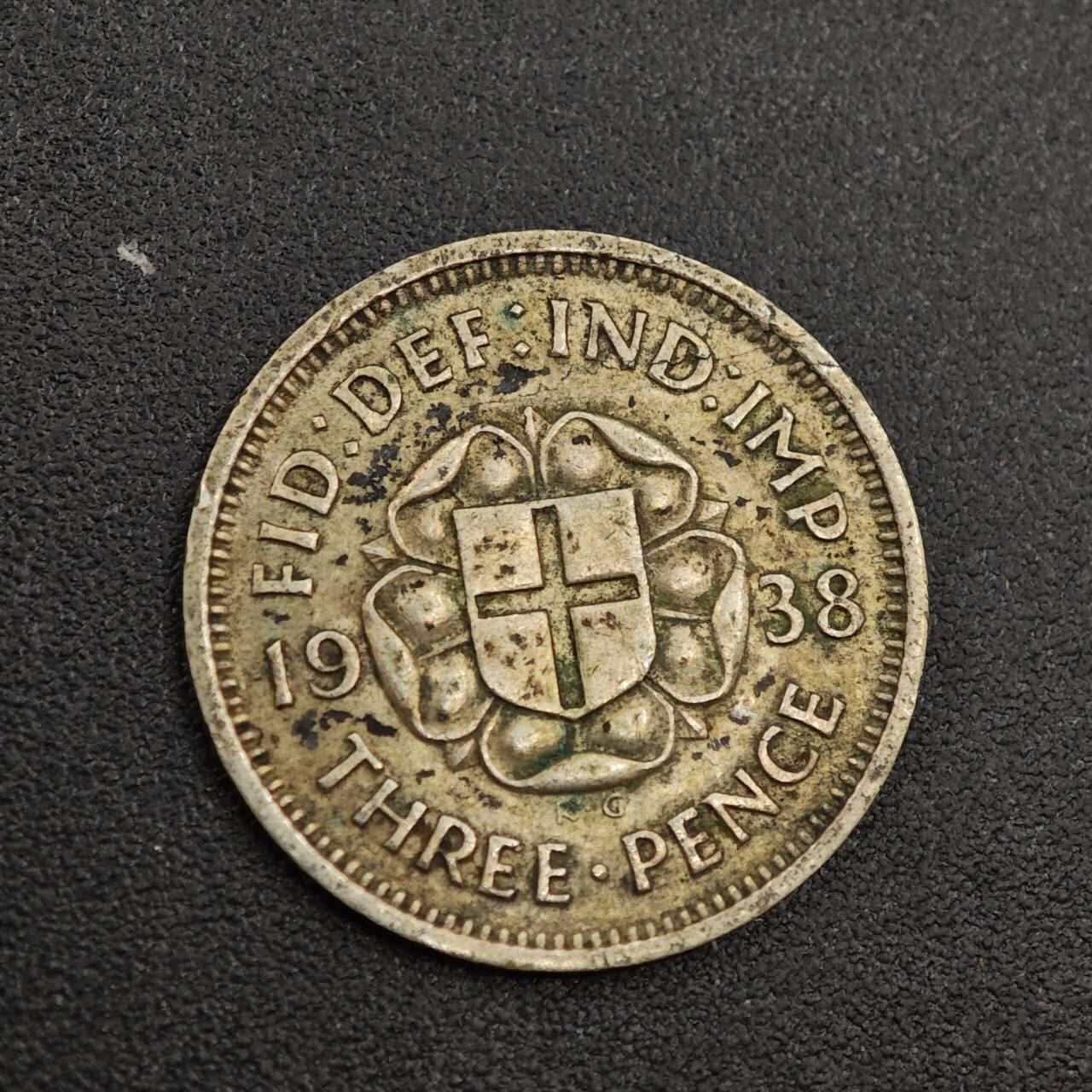 【淘币小摊】实时拍第八百零二拍   散币场   满百包邮可预留二周 每周一统一发货   英国1938年乔治六世3便士银币