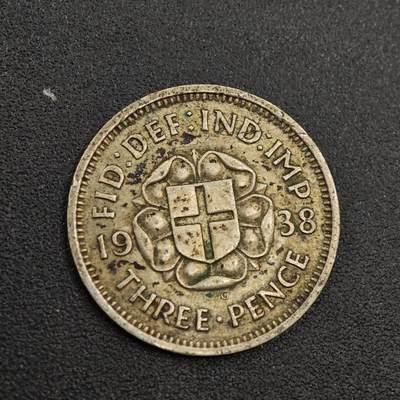 【淘币小摊】实时拍第八百零二拍   散币场   满百包邮可预留二周 每周一统一发货   - 英国1938年乔治六世3便士银币