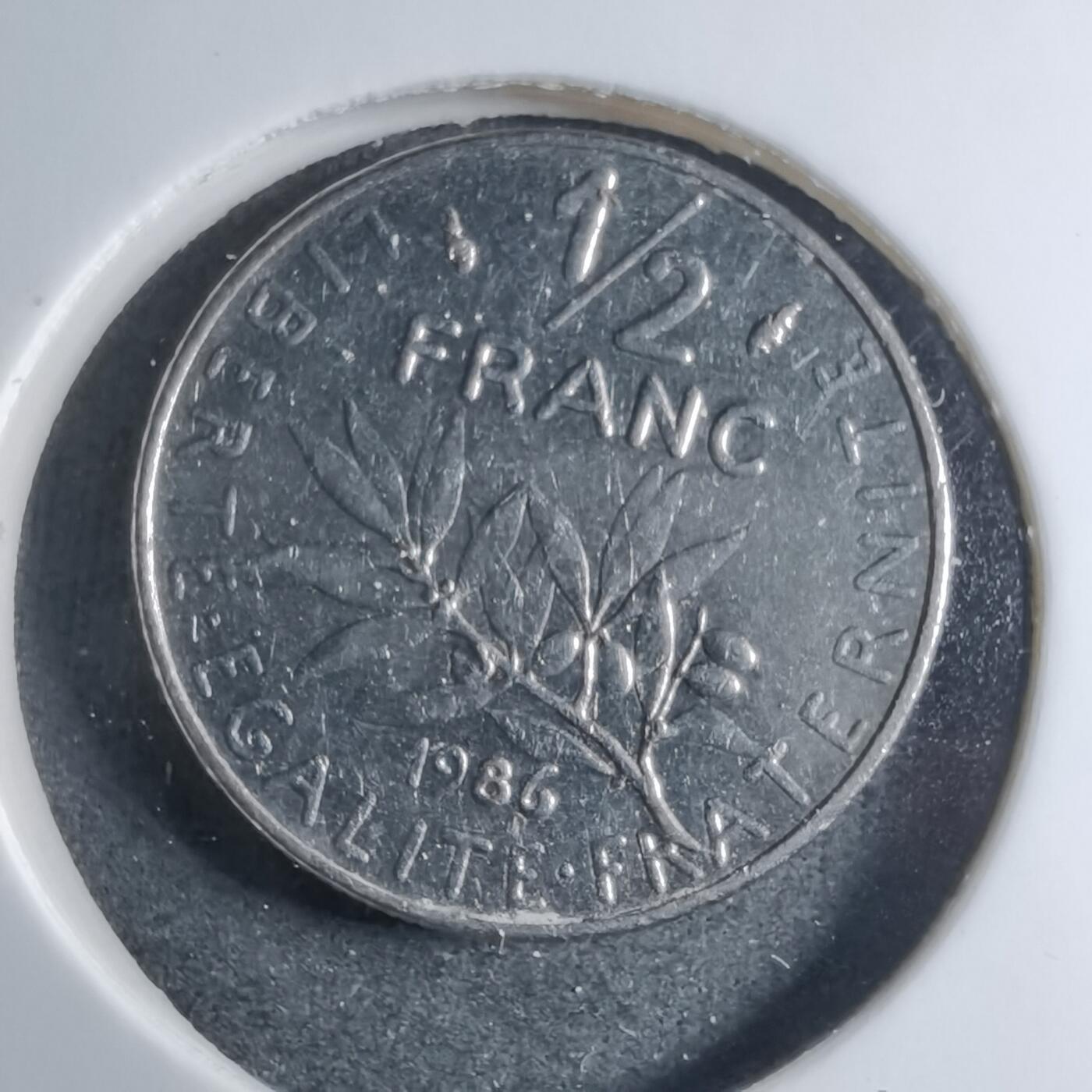 沼泽如烟--第909场 法国1986年半法郎