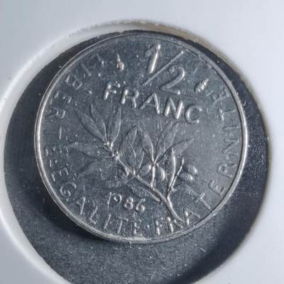 沼泽如烟--第909场 - 法国1986年半法郎