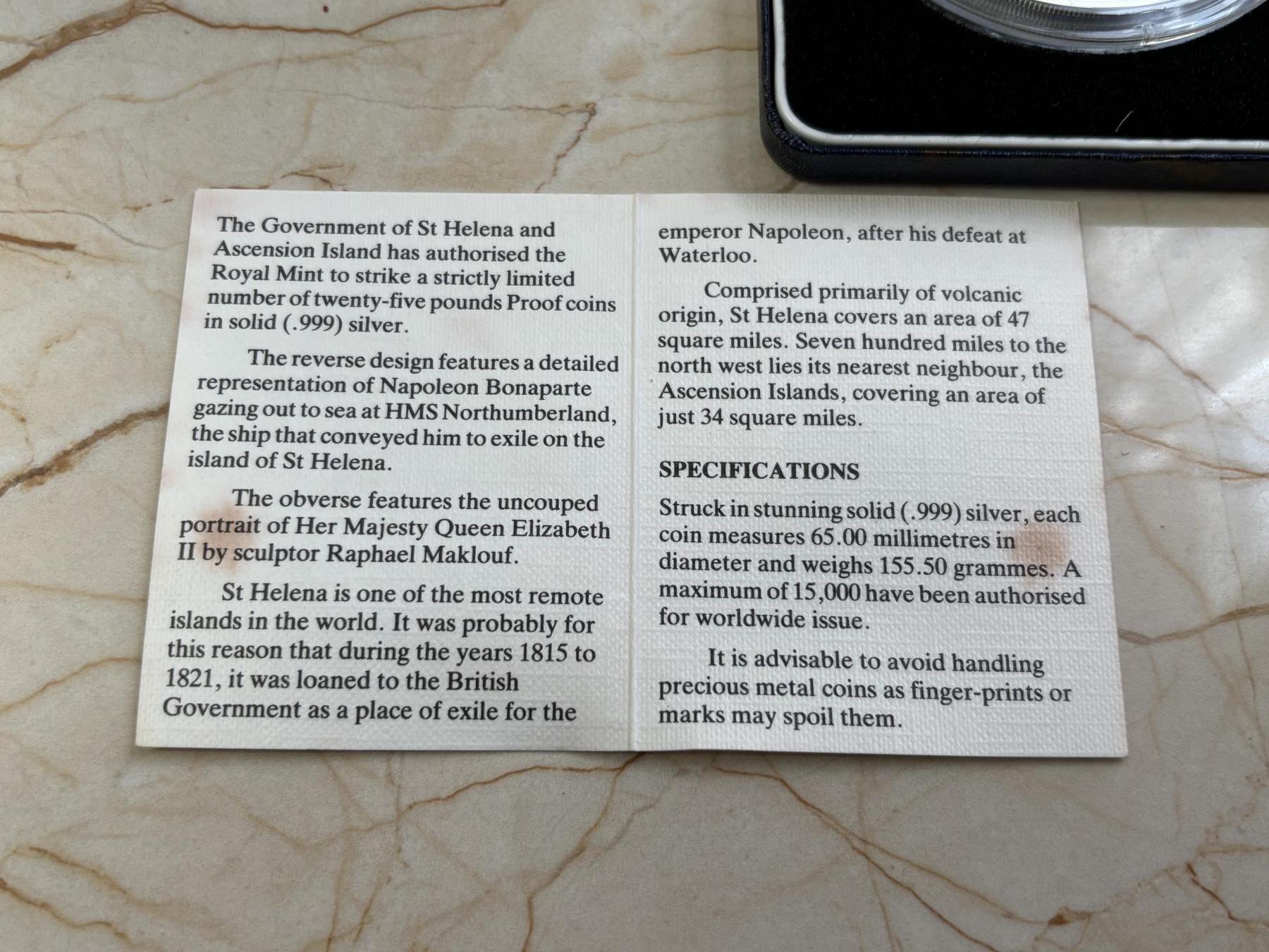 第182期拍卖 阿森松1986年拿破仑5盎司精制纪念大银币带盒证书，999银，155.5克，发行15000枚，有氧化