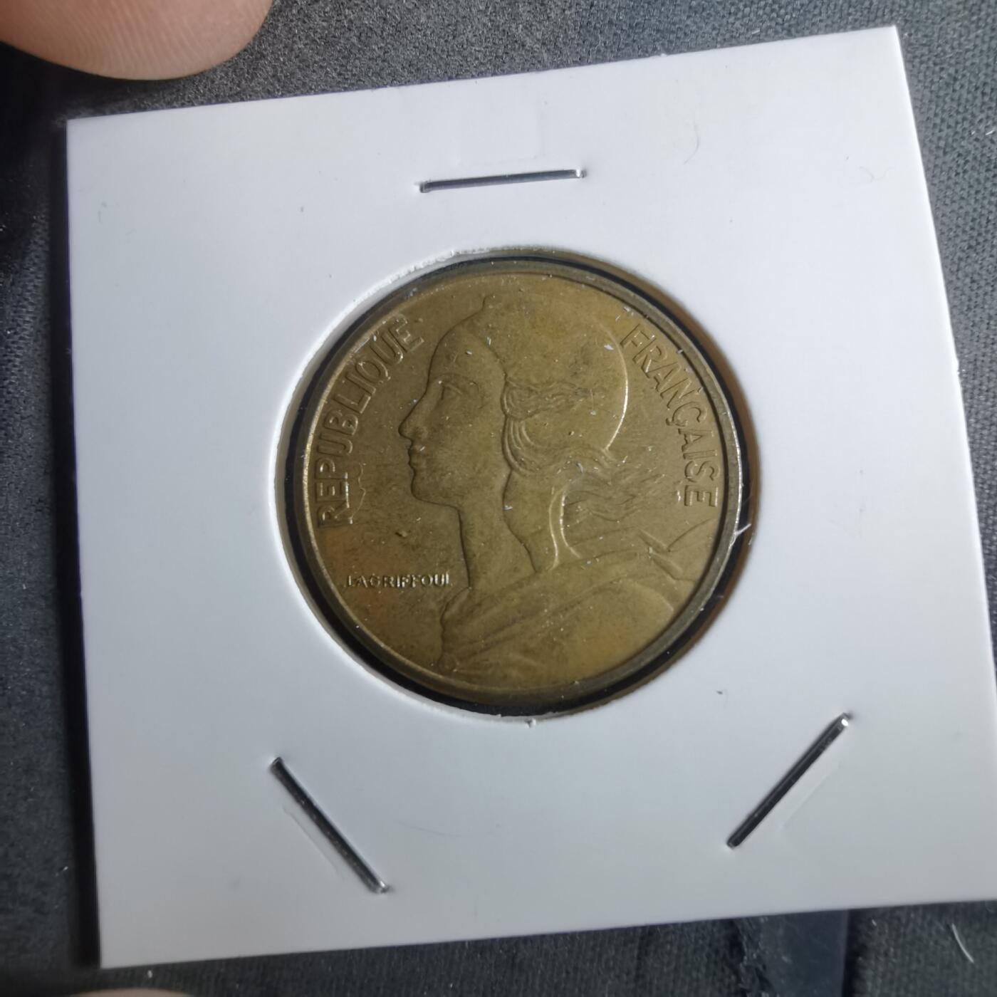 沼泽如烟--第910场 法国1963年50分 少见面值