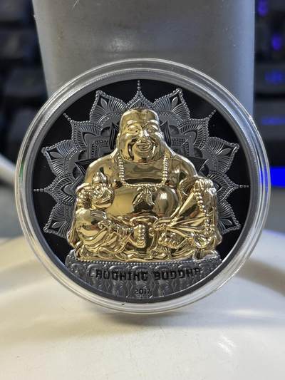 第182期拍卖 - 帕劳2017年弥勒佛高浮雕镀金2盎司黑色纪念银币，999银，发行888枚