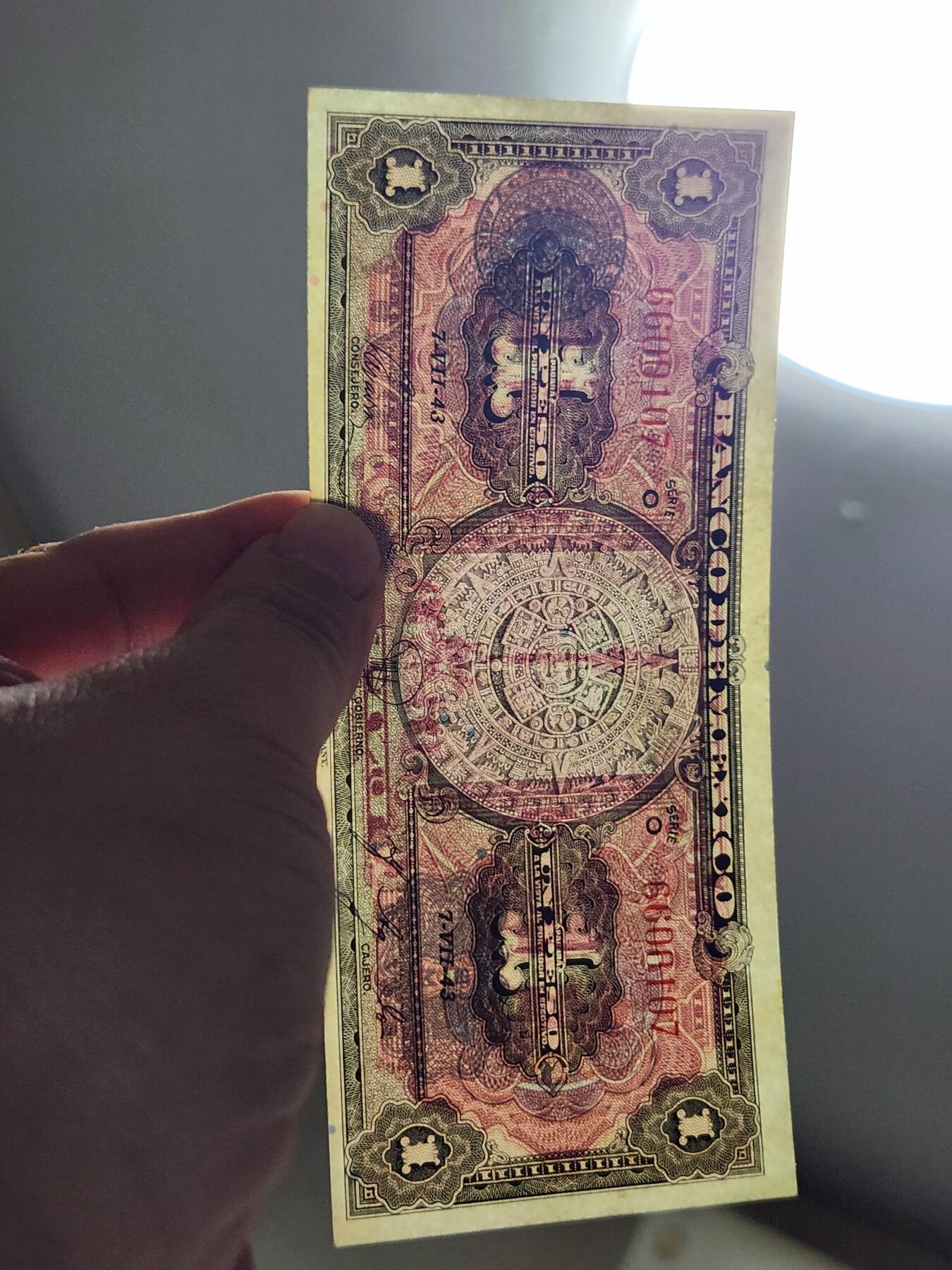 11月23号晚上8点 外国纸币自动截拍第63场 墨西哥1943年 第一版 稀少 新品