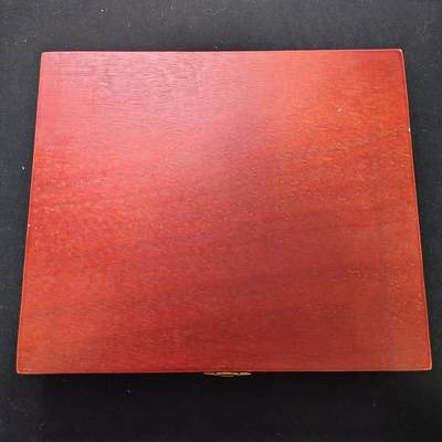 【全场包邮】纯粹捡漏拍479场（免费代拍第16场） - 【大盒】库克群岛1990-1992年濒危动物系列33枚全银盒装套币-盒装带托盘