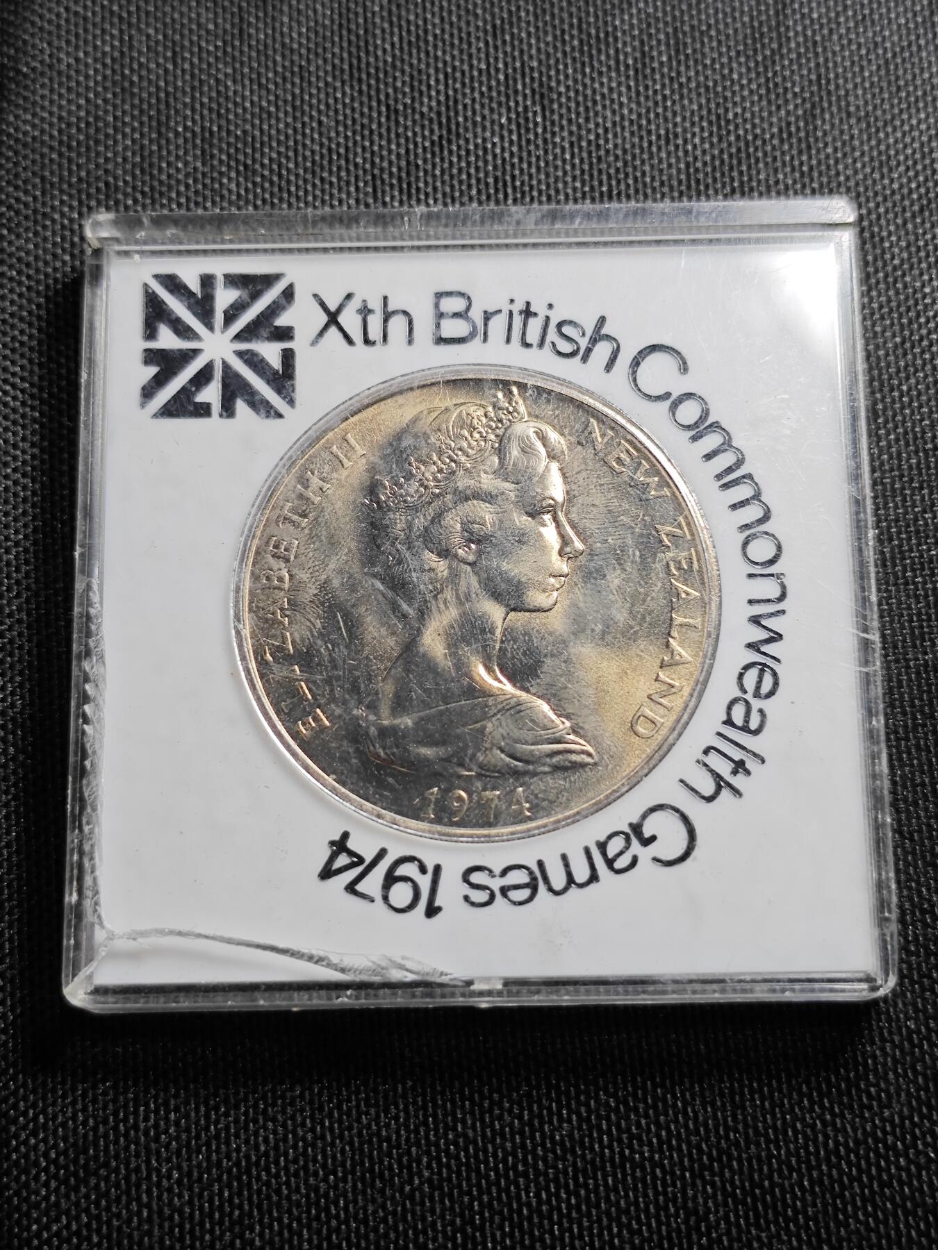 KK钱币收藏小铺 （套币 好品/批量散币 银币）专场  2月预留时间 周末发货  1974新西兰1元克朗形纪念币