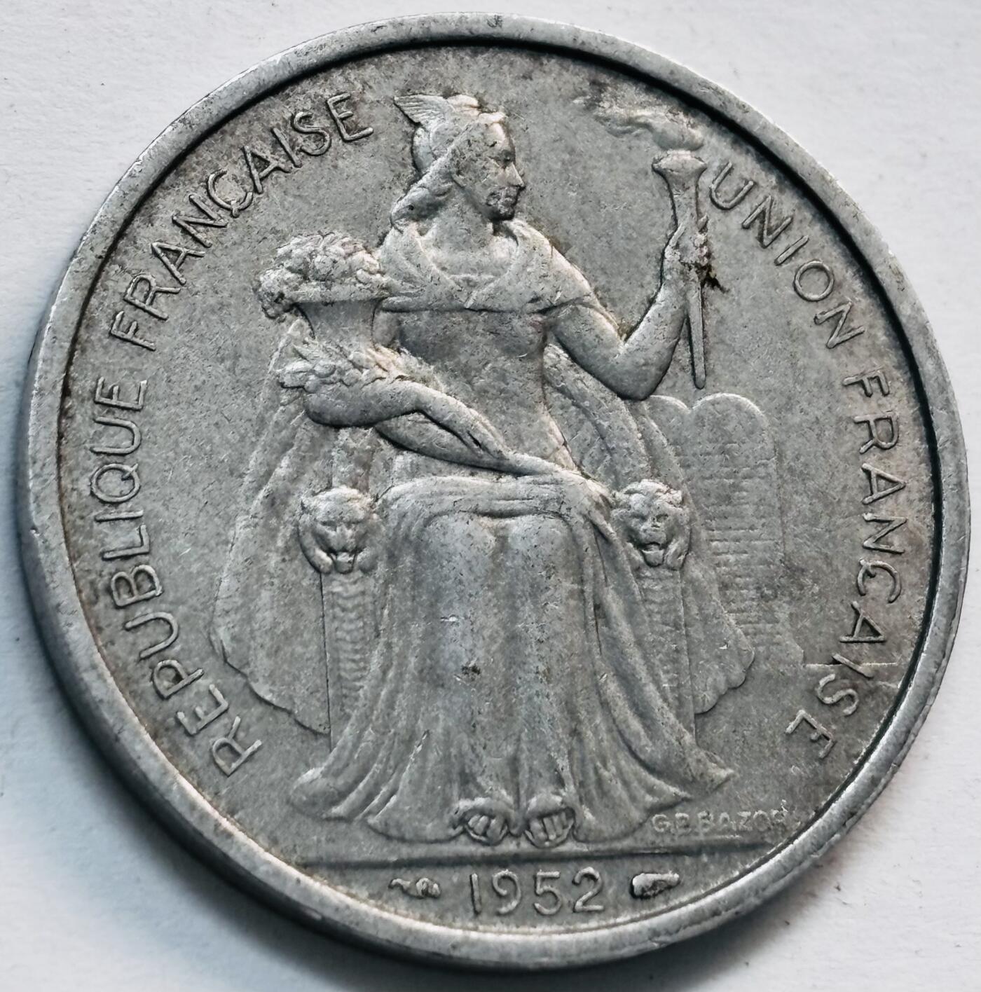 文馨钱币收藏第 282 场，【 长期接收代拍品】，加拿大老铜代用币，银币，德三系列场 1952 年新喀里多尼亚 5 法郎铝币卡古鸟