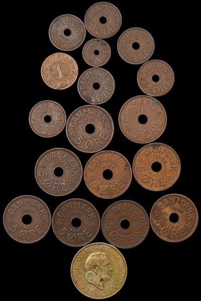修遠堂世界钱币第九十四期 - 丹麦旧铜币一组
