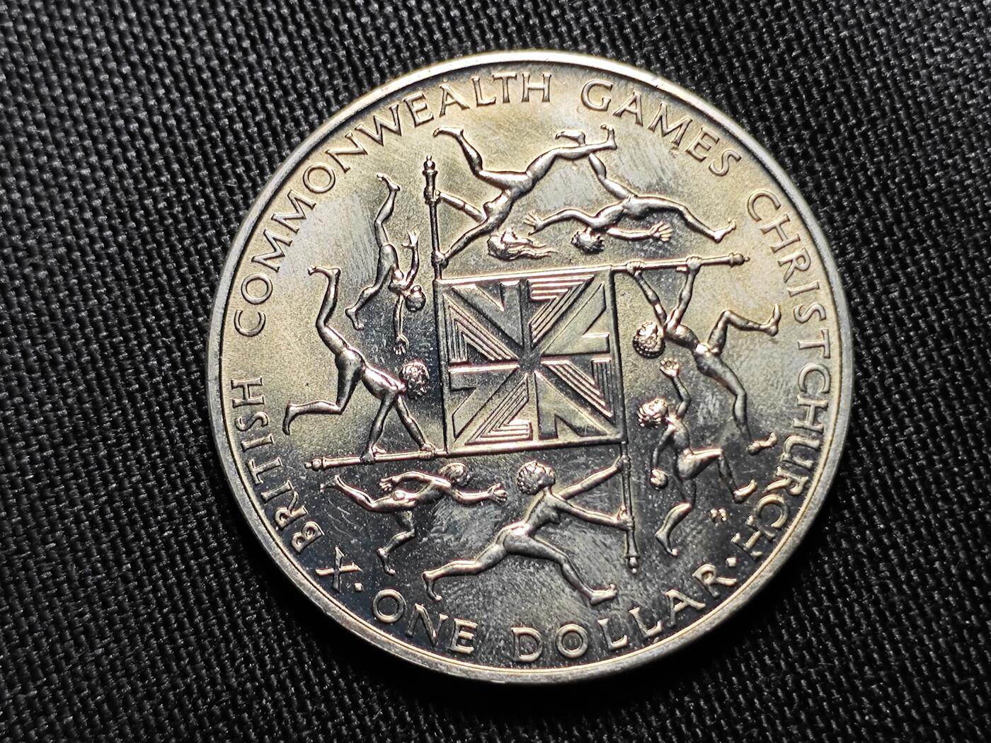 KK钱币收藏小铺 （套币 好品/批量散币 银币）专场  2月预留时间 周末发货  1974新西兰1元克朗形纪念币