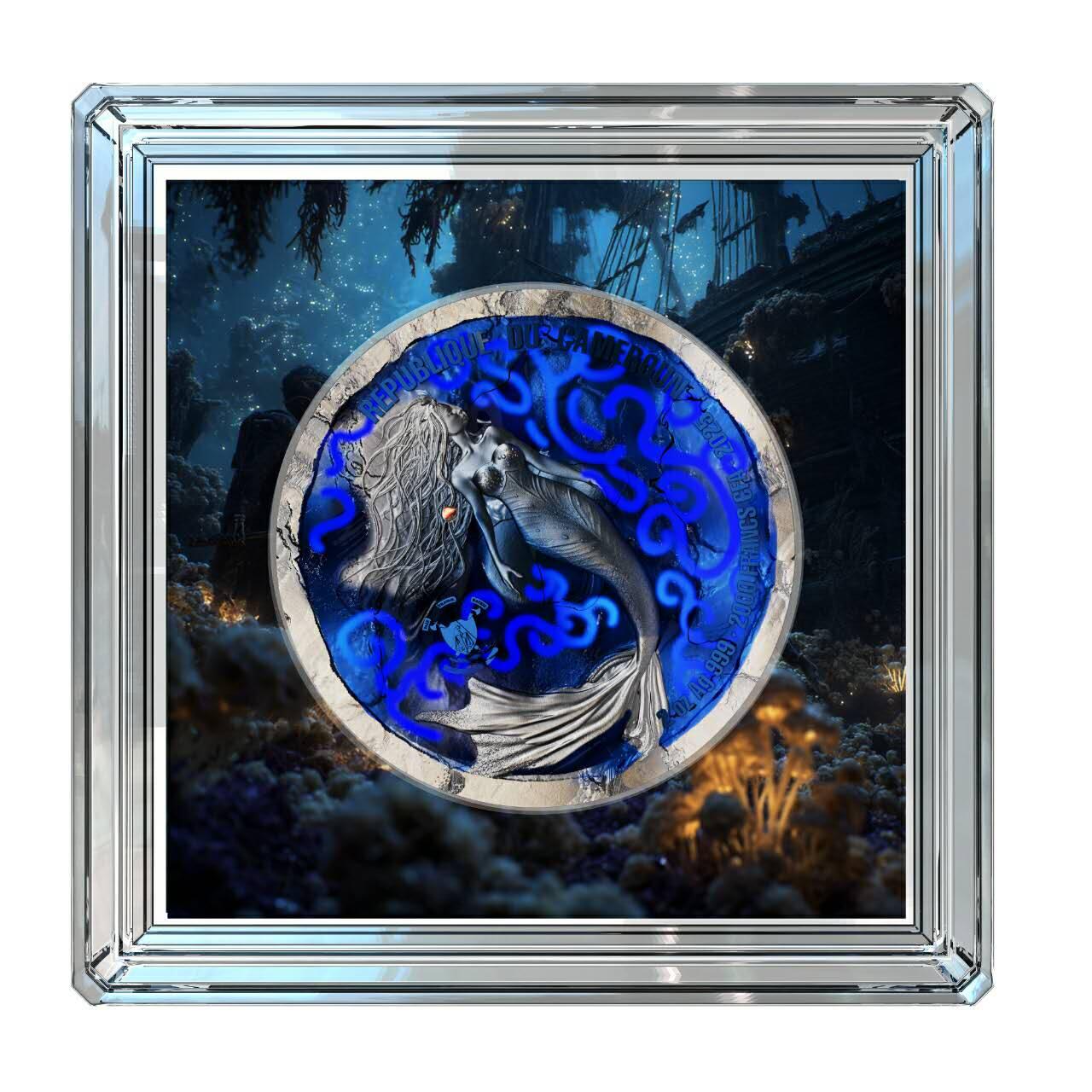 喀麦隆2025年海上诱惑系列美人鱼2盎司仿古荧光高浮雕纪念银币，仿古版本发行199枚