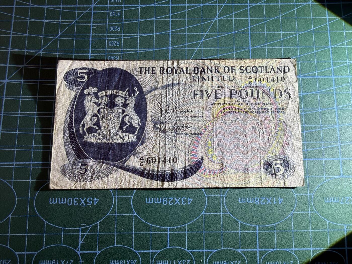 【炜奕收藏】，第五十一期 1969年苏格兰皇家银行5镑，品相如图