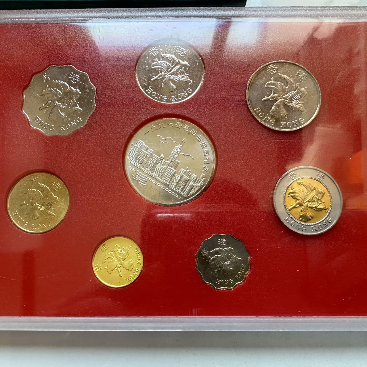 🌹外币初藏🌹🐯2025年第131场  每周二四六晚8️⃣点 接代拍 香港回归紫荆花套币b