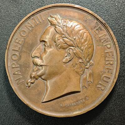【德藏】世界币章拍卖第154期（拍品征集中~欢迎藏友联系） - 1869年(刻字) 法国拿破仑三世农业协会奖章纪念大铜章 蜜蜂边铭 直径约：68.2mm；重约：155.3g 高浮雕立体感极强